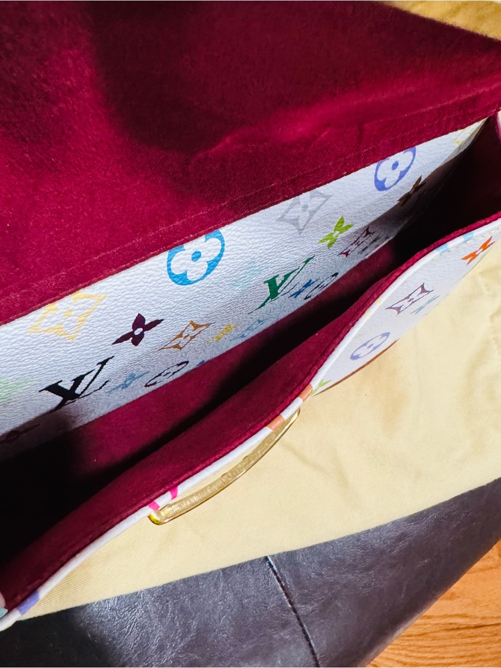 LOUIS VUITTON Takashi Murakami X Louis Vuitton White Monogram Multicolore Rita - Picture 12 of 15